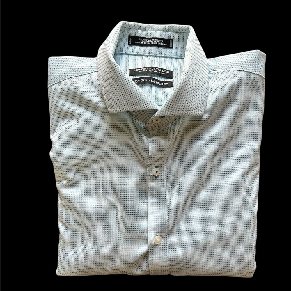 Forsyth of Canada Men's Light Blue Dress Shirt